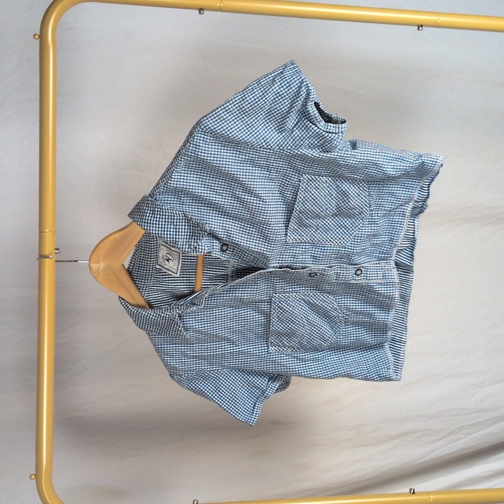 Cropped Short Sleeve Button Down Top
